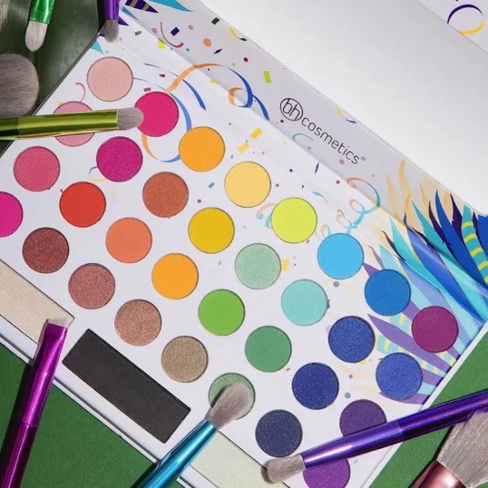 BH Cosmetics Take Me Back To Brazil 35 Color Pressed Pigment Palette NIB